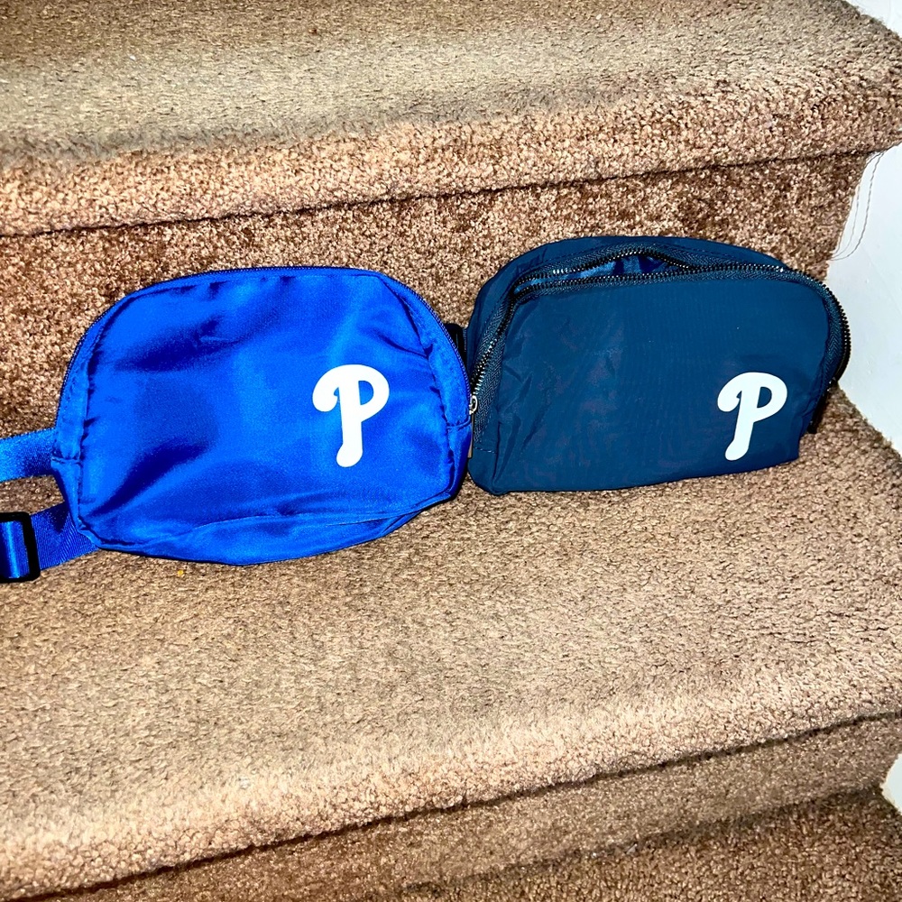 Women's belt bag